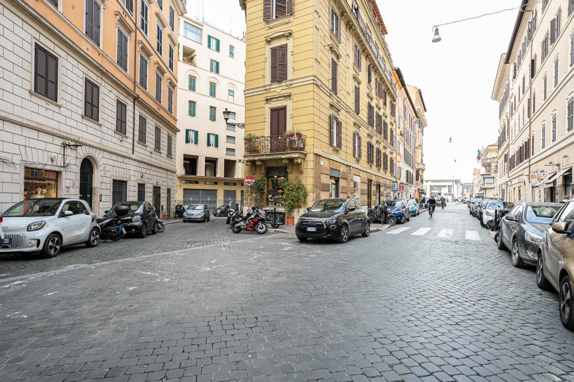 The Bishop'S Loft Spagna Rome Exterior photo